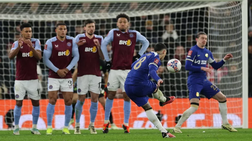Grading Chelsea's players in the FA Cup replay game, a match to regain hot form, defeating Aston Villa to the nest 3-1 : Player Ratings